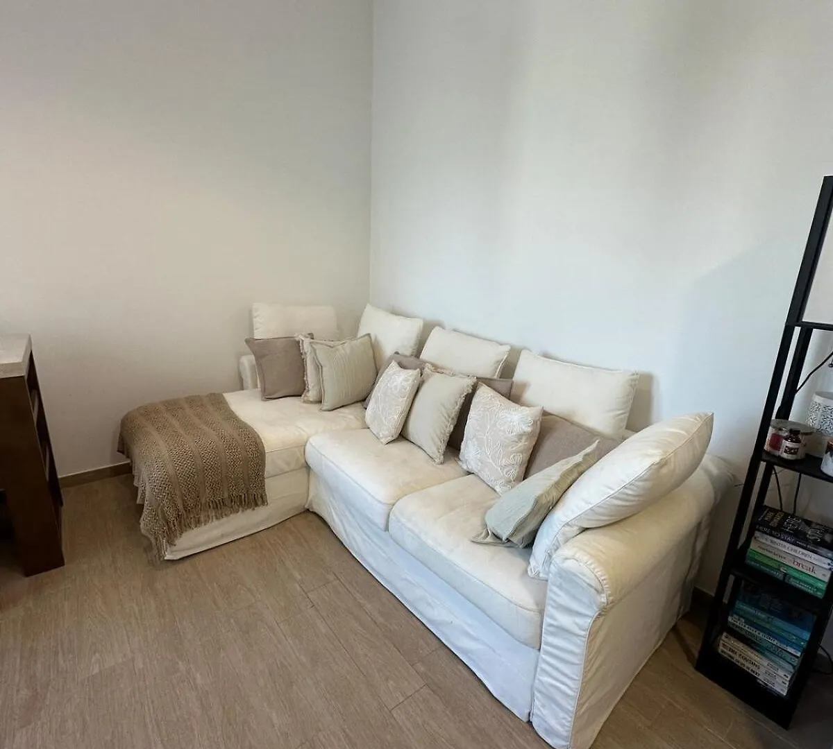 The Nook 2 - 2 Bed Flat Near Dubai Marina Apartment